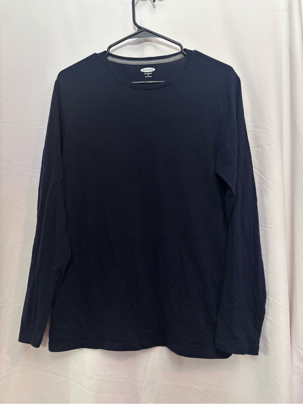 Old Navy Men's Long Sleeve Soft-Washed Crew-Neck Tee/ In the Navy Size Medium